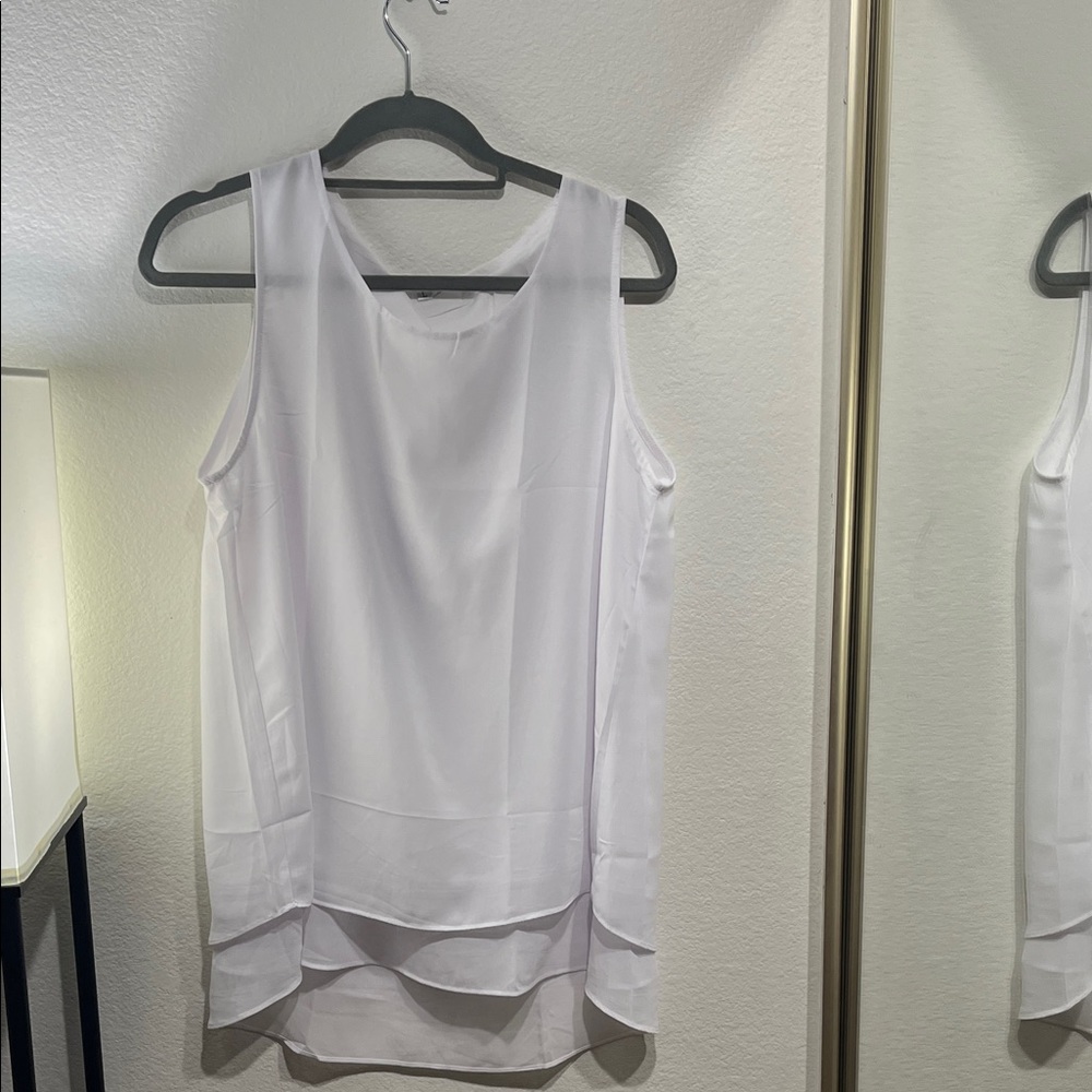 Elegant White Sleeveless Top